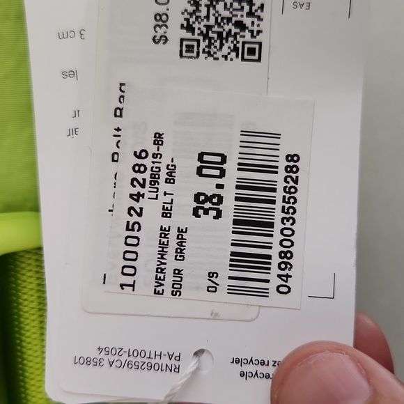 Lululemon Sour Grape Everywhere Belt Bag - Picture 4 of 7